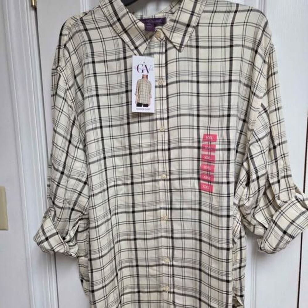 Gloria Vanderbilt womens XXL Cream black and silver plaid Tunic button down
